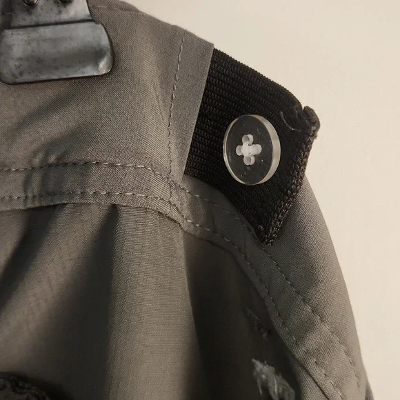 Columbia Omni-Shade Women’s Convertible Hiking Pants - Picture 10 of 16